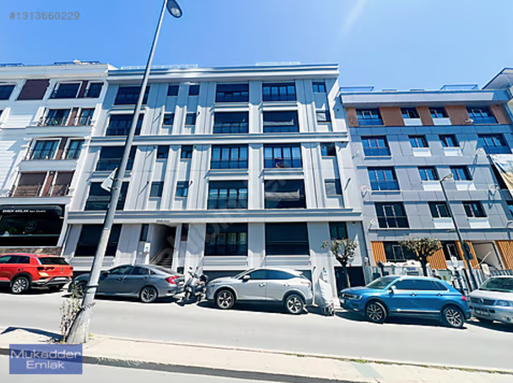 MECİDİYEKÖY CEVAHİR AVM YANI YENİ BİNADA TERASLI DUBLEKS