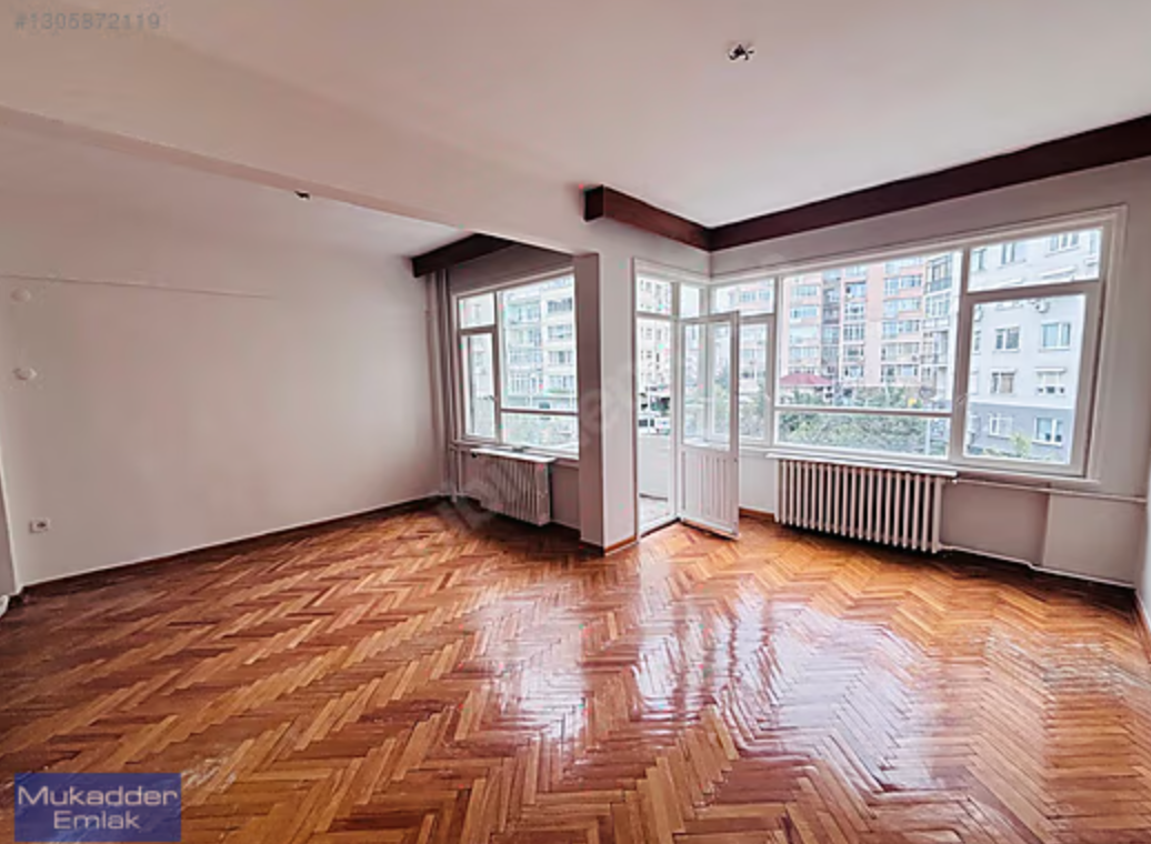 GAYRETTEPE YILDIZ POSTA CADDESİ YANI TAŞINMAYA HAZIR 2+1