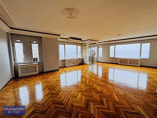 MODA MÜHÜRDAR'DA PANORAMİK DENİZ MANZARALI TAŞINMAYA HAZIR 4+1