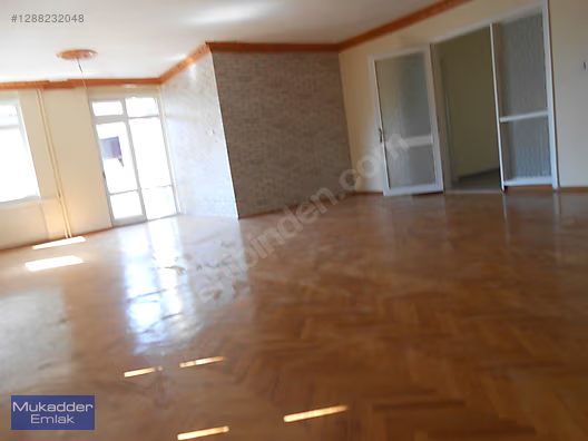 ESENTEPE ASTORİA KARŞISINDA 140M, MANZARALI,KOMBİLİ, 4+1, BOŞ