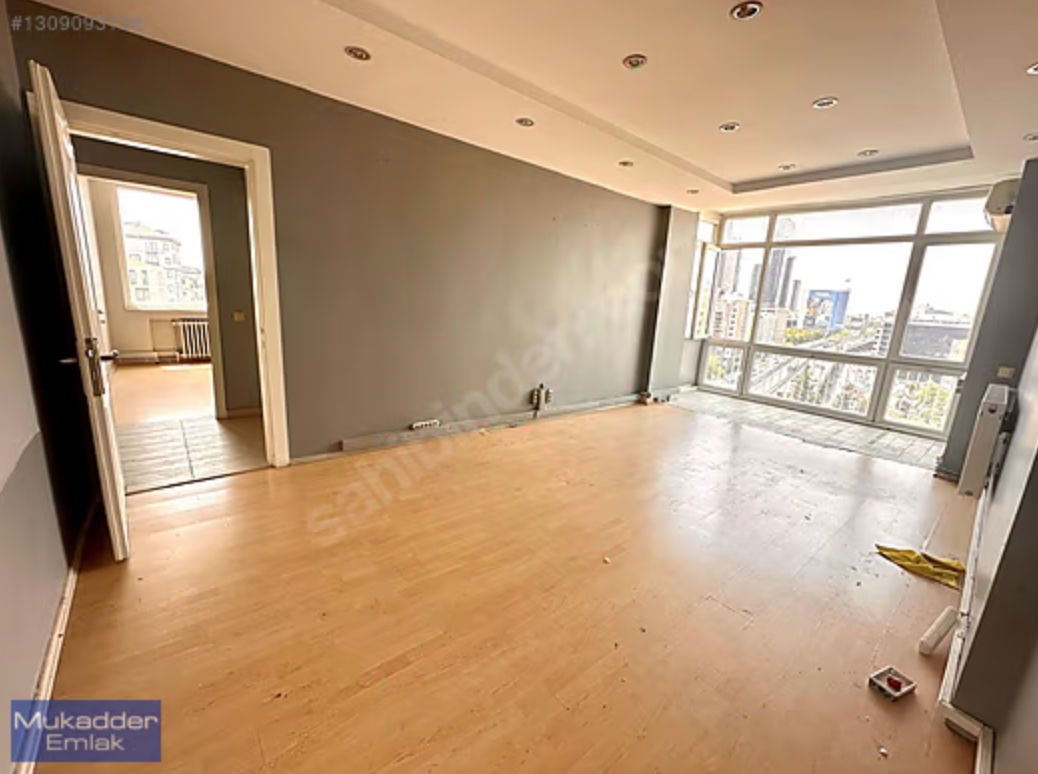 ASTORIA AVM KARŞISINDA 4+1 KOMBİLİ