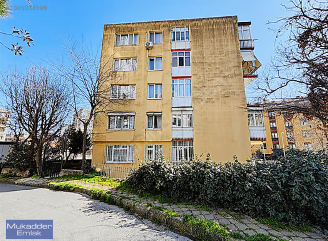 GAYRETTEPE FLORENCE NİGHTİNGALE YANI 2+1 BAHÇE KATI